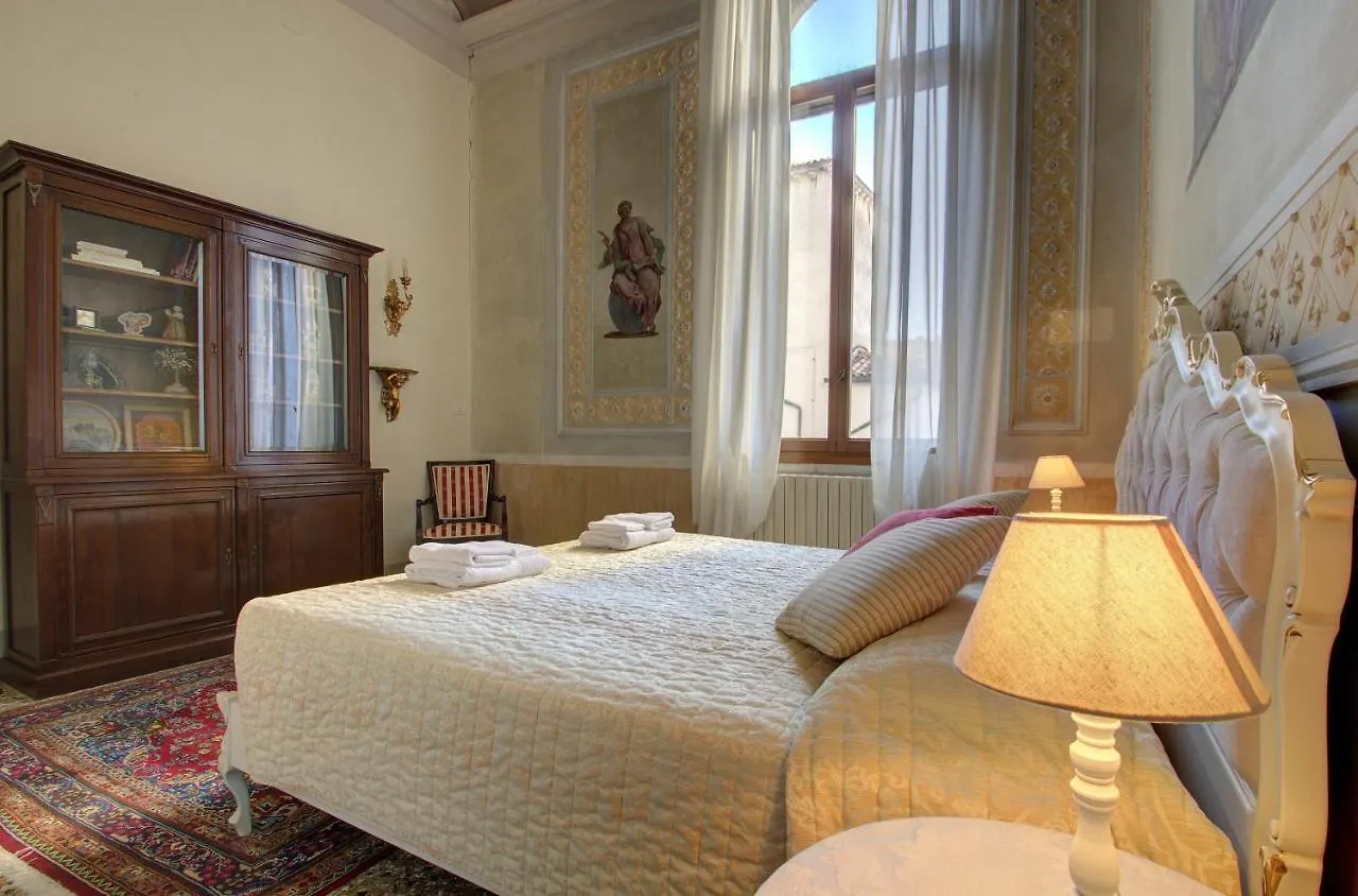 Apartment Doge Stair, Gorgeous - Bbc Venice Grand 2024 Tour Recorded Here!